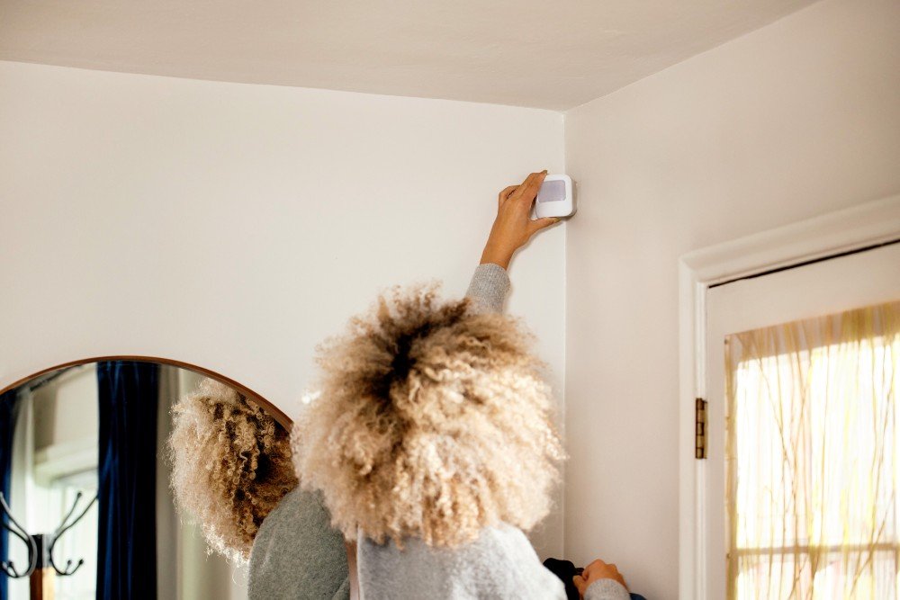 Electricity Usage Sensors for Airbnb: Optimize Your Bills